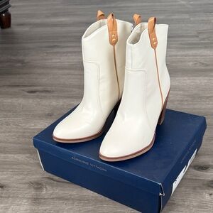 Adrienne Vittadini Cream and Tan Heeled Boots